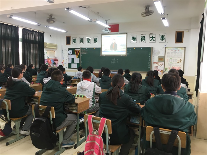 4聚精会神.jpg