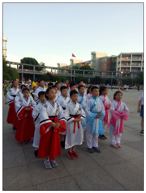 5.马上该我们上场,看,我们多么自信!.jpg