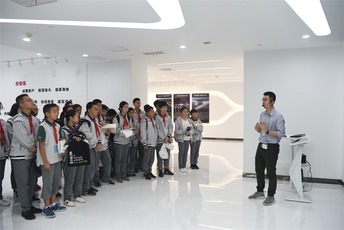 职业体验--初中部生涯教育活动