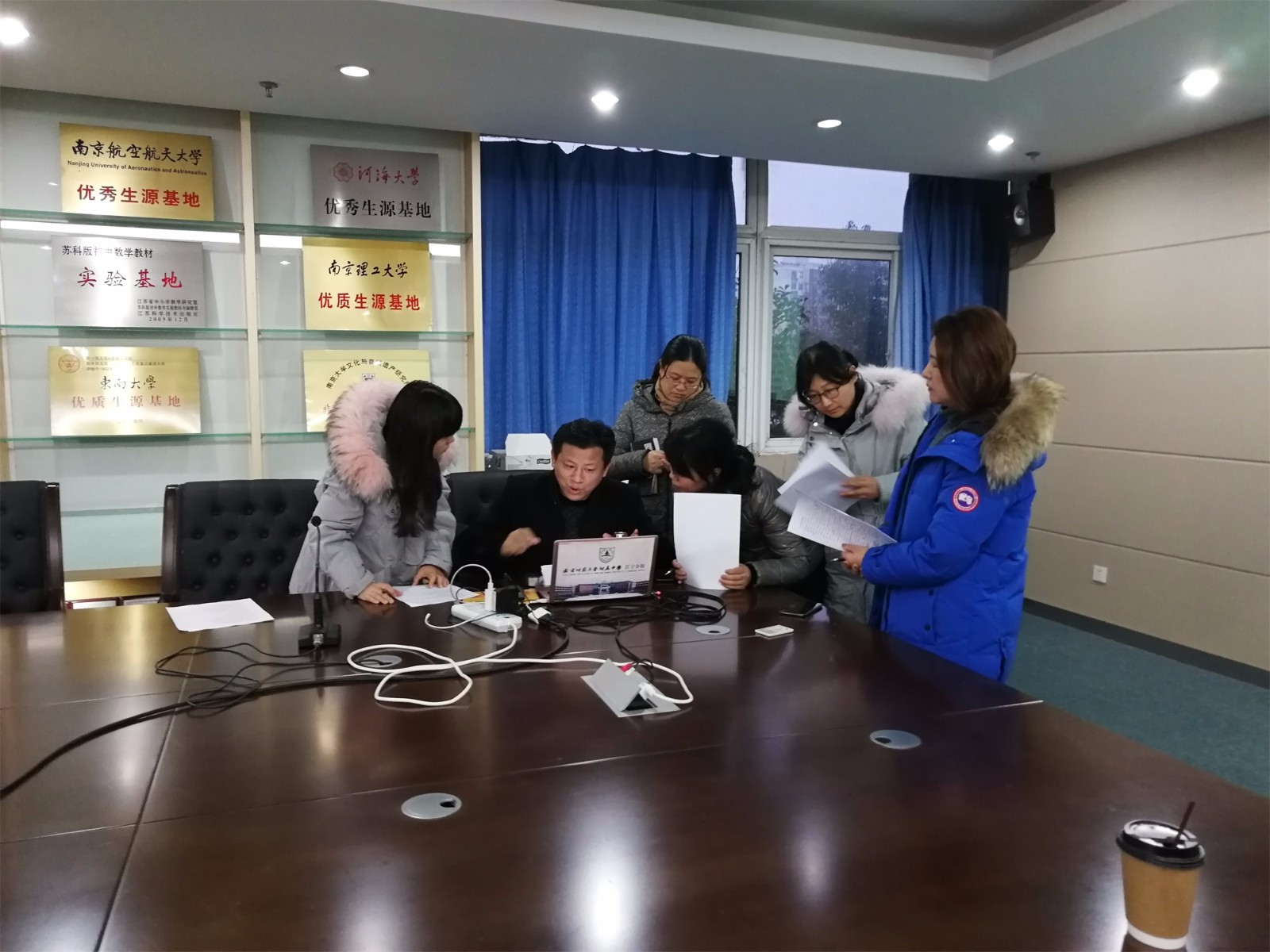 图1.jpg 图1.jpg