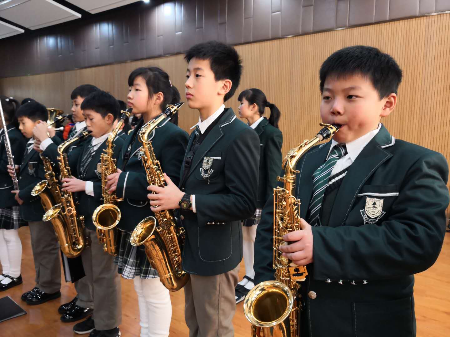 1555142418692323.jpg 1555142418692323.jpg