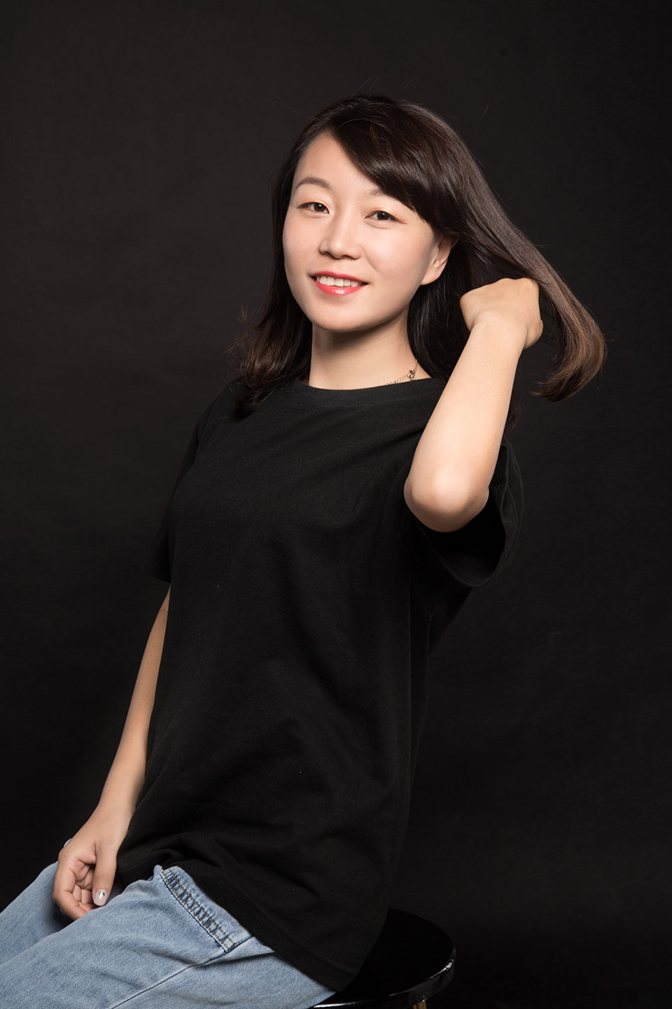 1555145269103295.jpg 陈舒 个人照.JPG