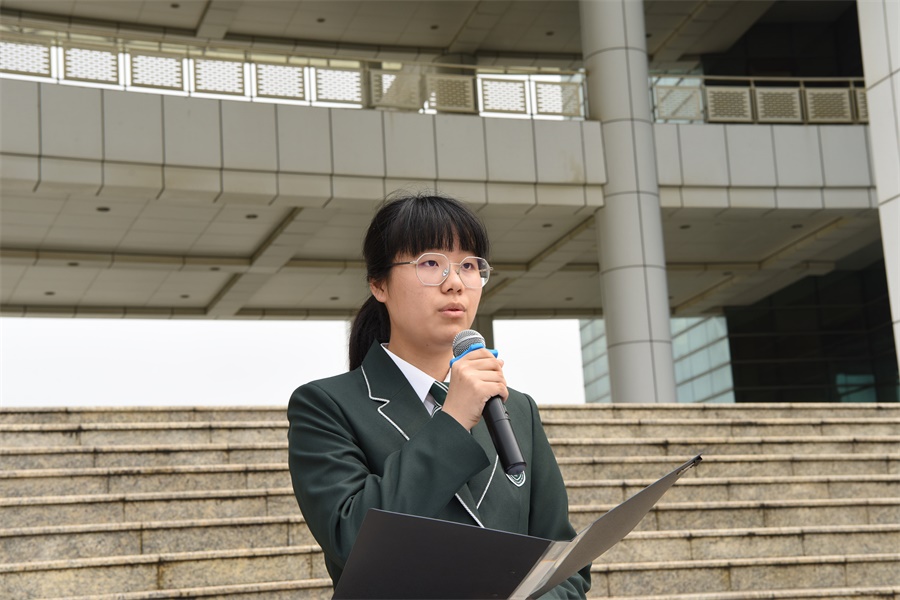 高二5班刘可欣同学作语文学习分享.JPG