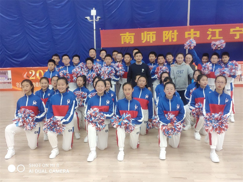 初一22班.jpg