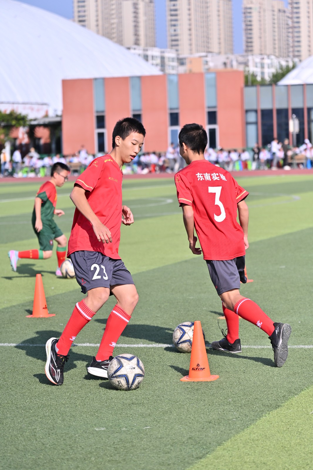 1761609070477149.jpg 1761609070477149.jpg