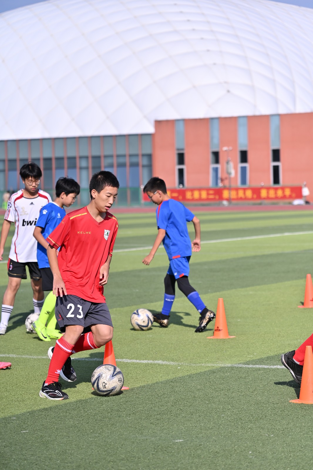 1761609070768064.jpg 1761609070768064.jpg