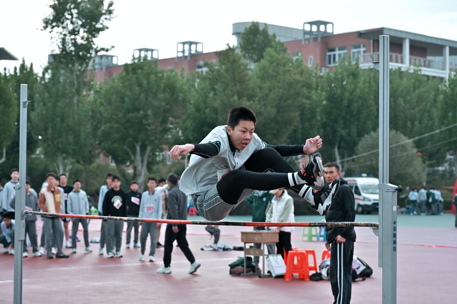 1761720252813265.jpg 1761720252813265.jpg