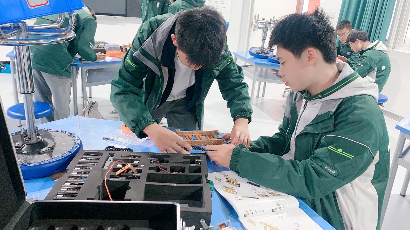 1762328074809164.jpg 8.创客工场.jpg