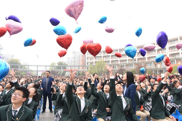 放飞梦想.JPG