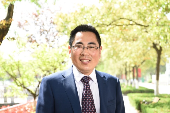 1556180361368480.jpg 周卫.jpg