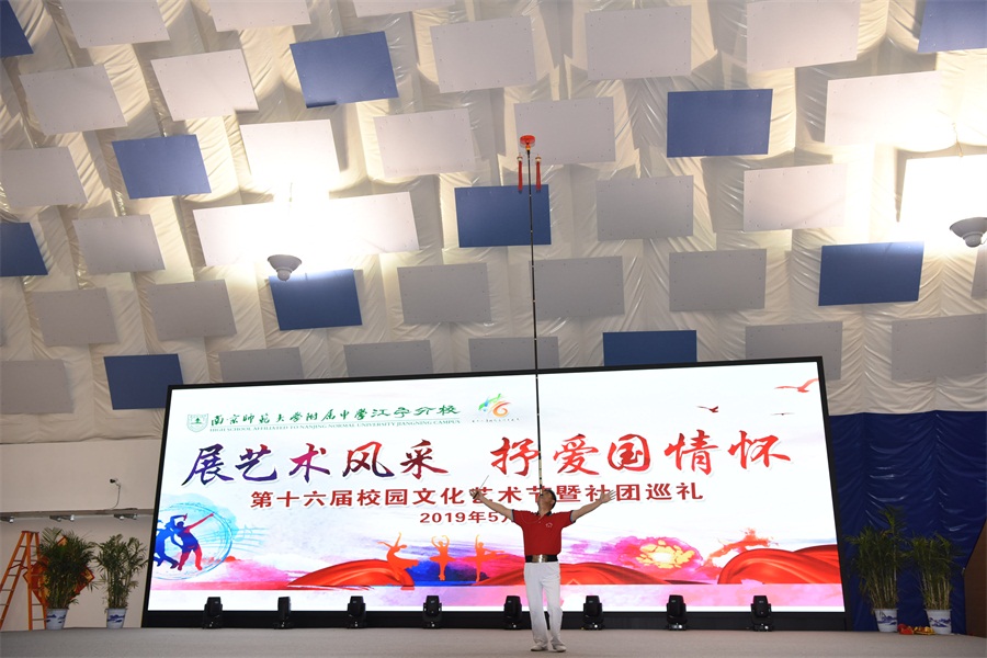 5空竹表演.JPG