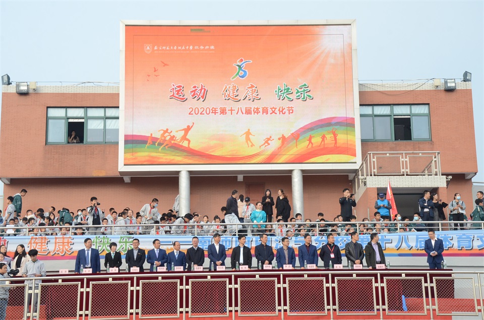 图片十三3.JPG