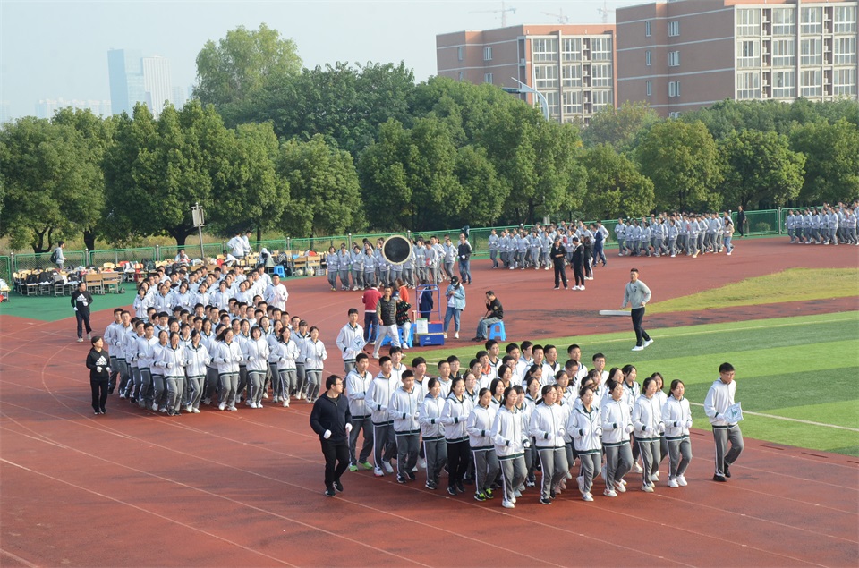 图片十四（跑操展示）.JPG