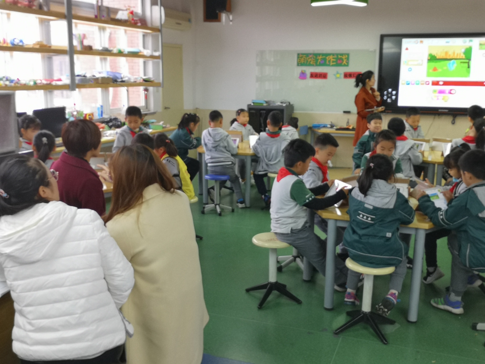 信息组12周备课.jpg
