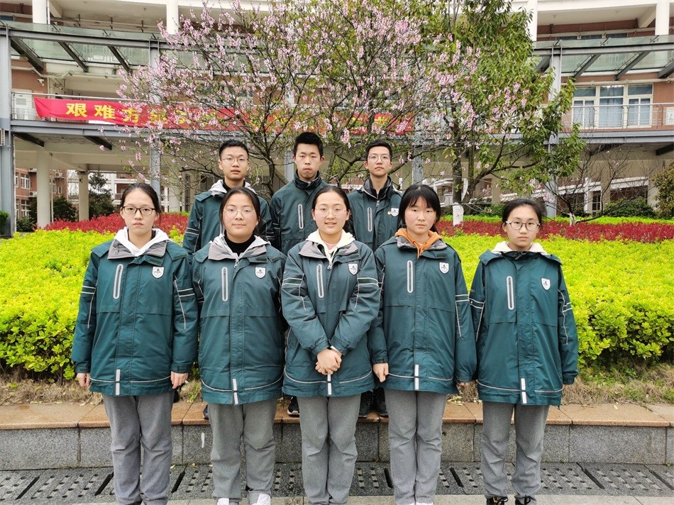 特等奖获奖学生（部分）.jpg
