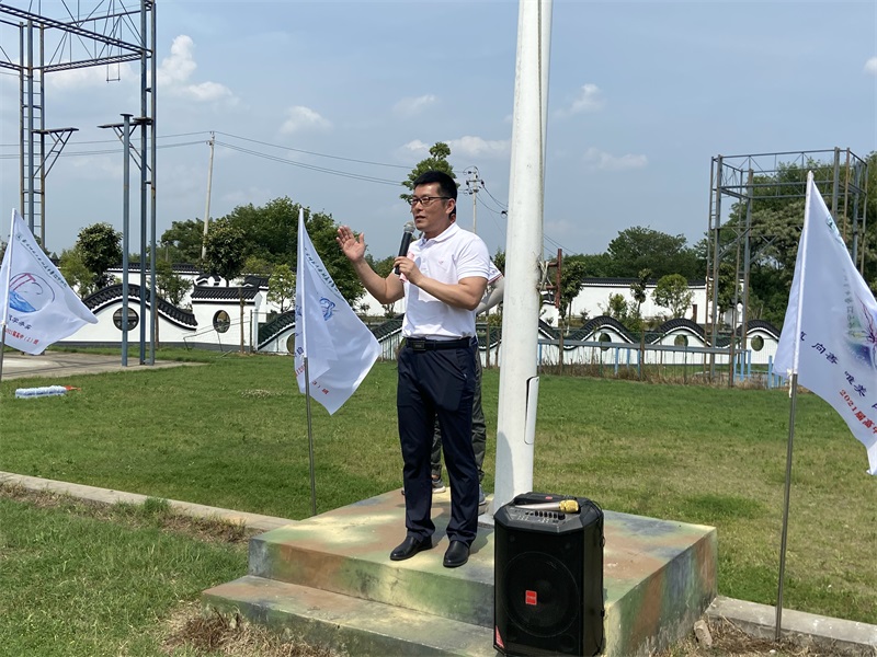 1620720872275467.jpg 纪校长作动员.jpg