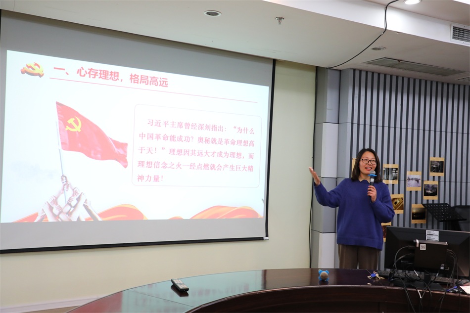 4.张晓明同志演讲.JPG