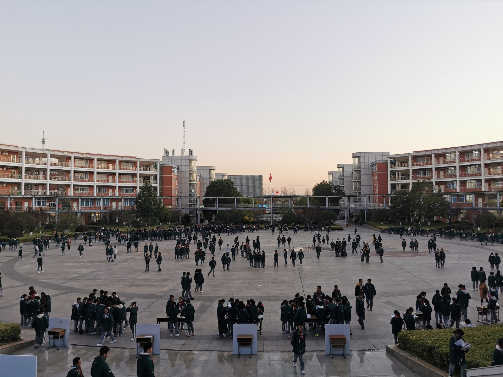 1638407445465571.jpg 1638407445465571.jpg