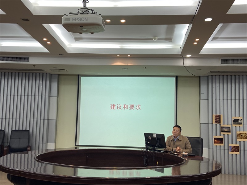 15.周天航校长.jpg