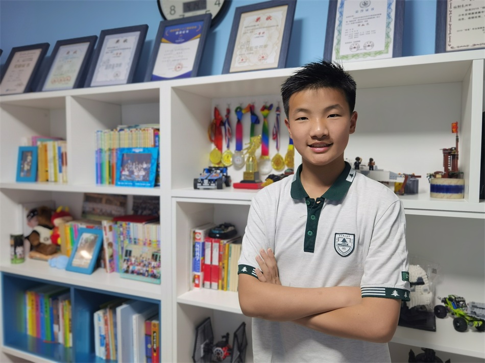 1651041202808108.jpg 任轩东3.jpg