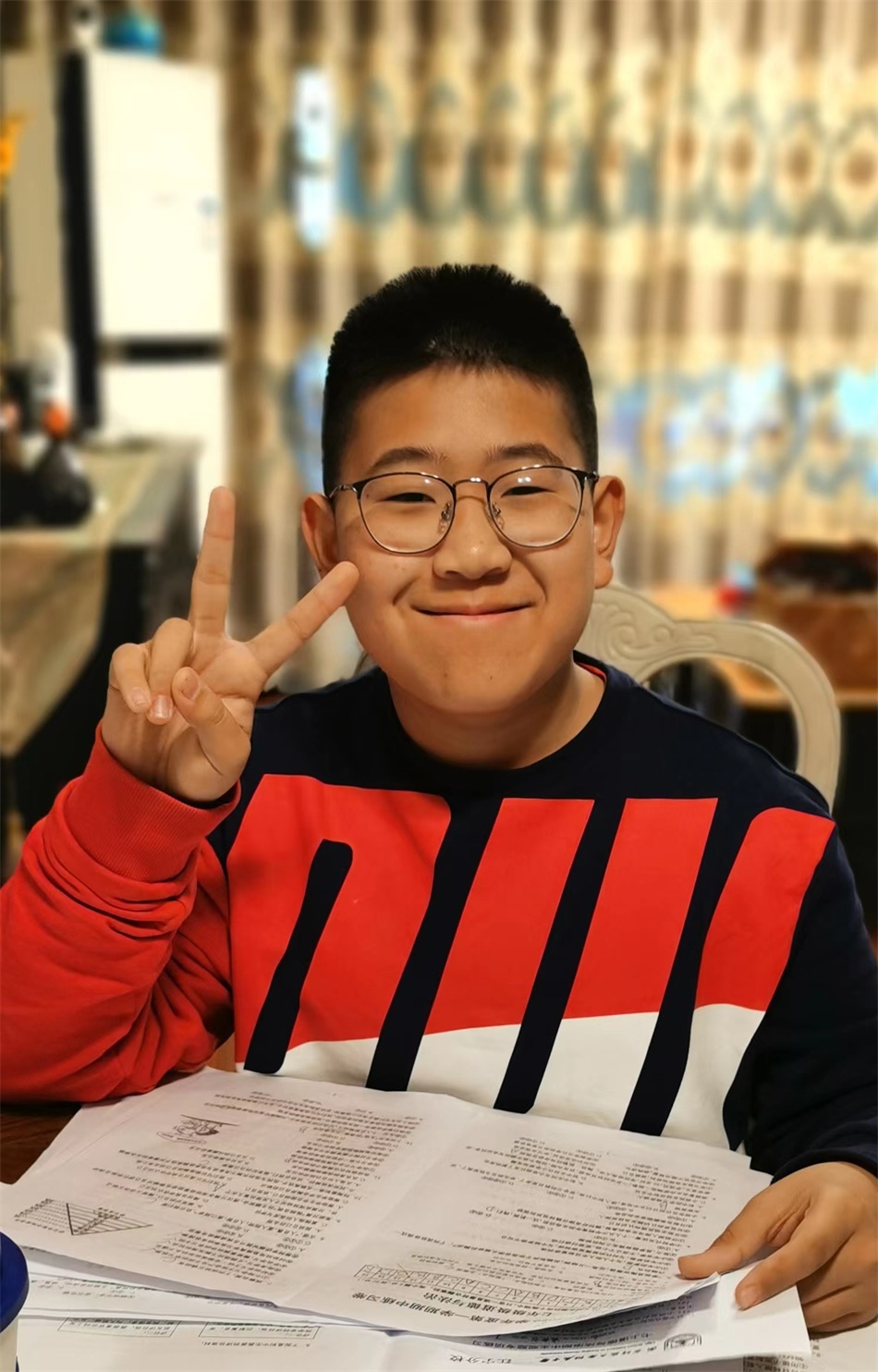 1651041235293362.jpg 每周都要整理试卷(宦俊言).jpg