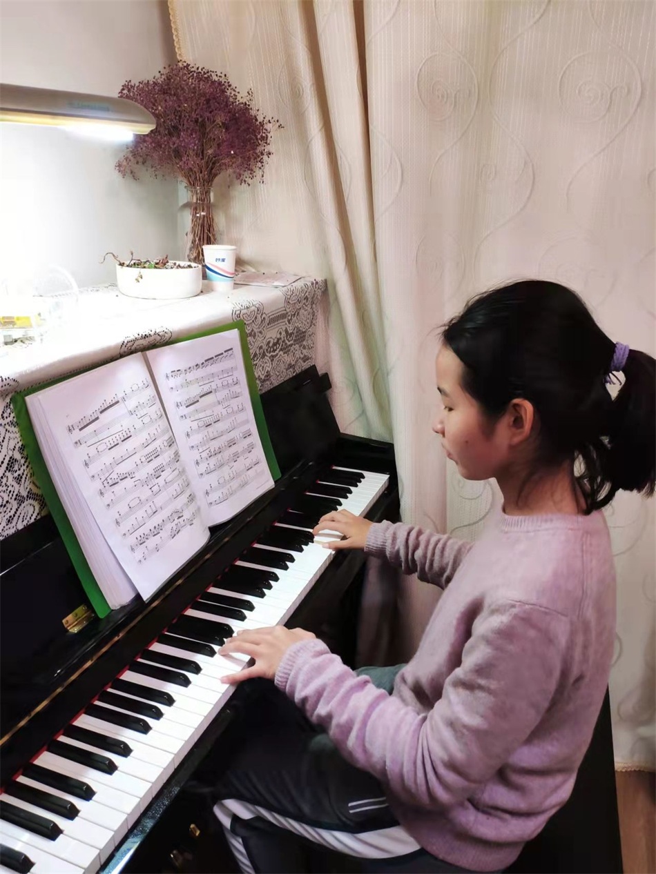 1651041363947556.jpg 4F8F2379DAAD3F75F8A5D9697B8F0426.jpg