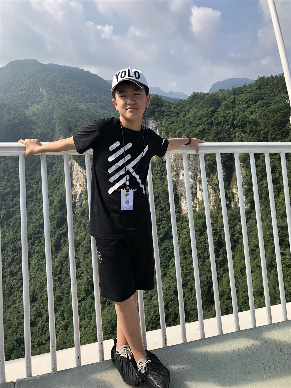 1651042508662318.jpg 熊子舟照片1.jpg