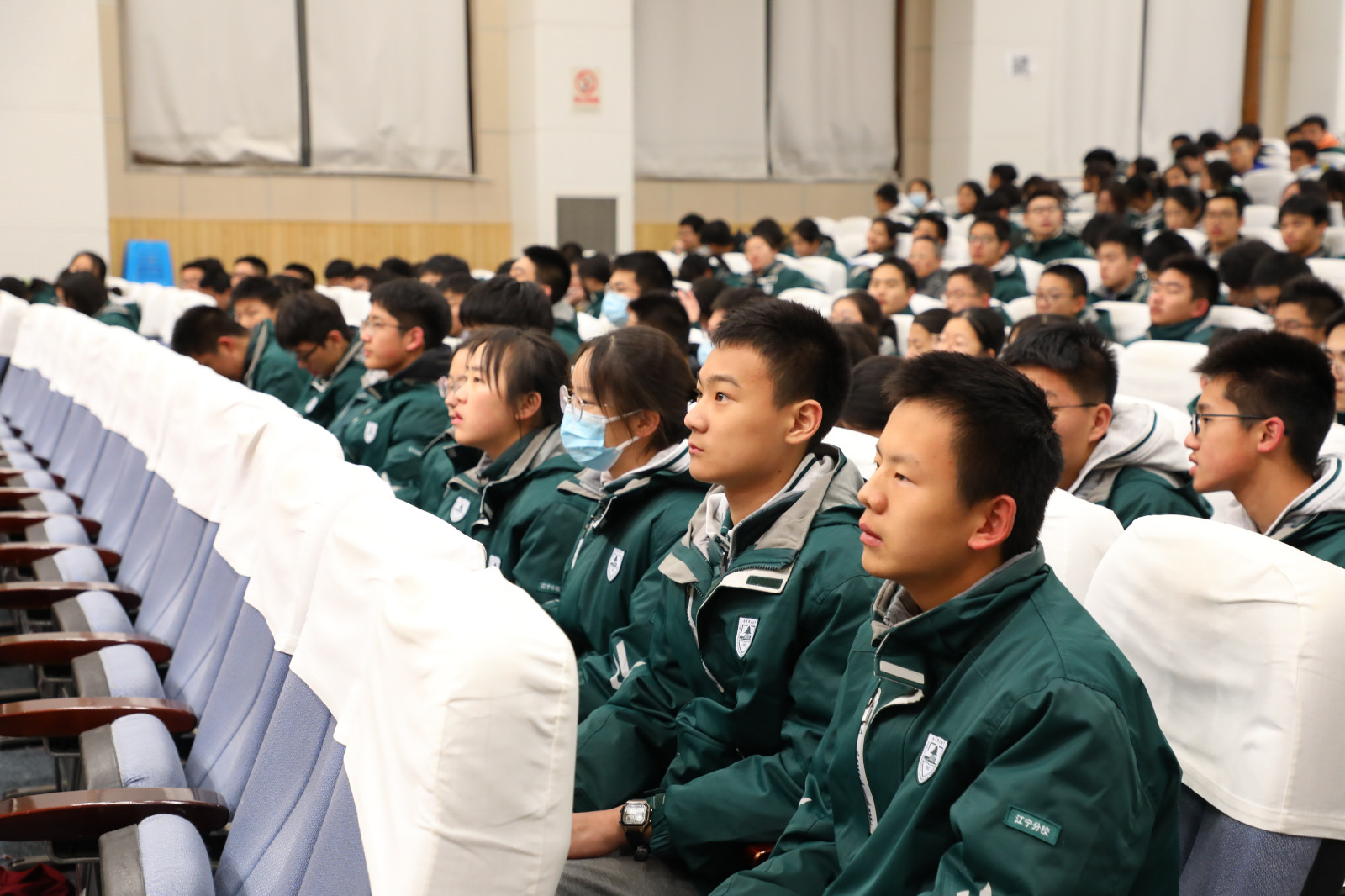 1669949402317076.jpg 1669949402317076.jpg