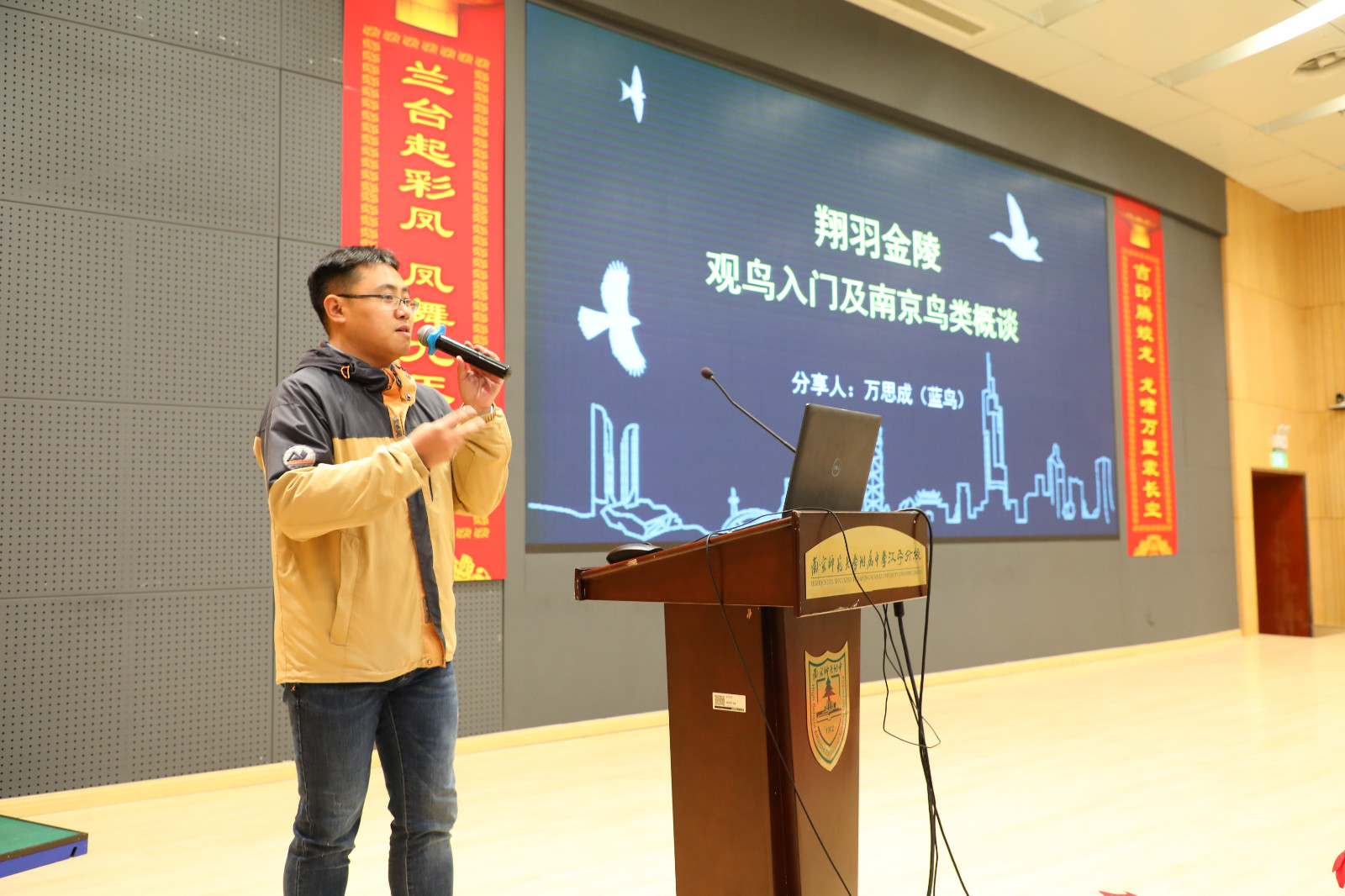 1669949727431663.jpg 1669949727431663.jpg