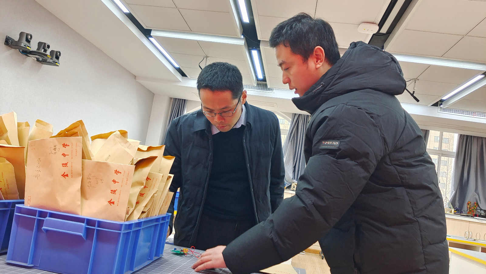 1676421358693391.jpg 1676421358693391.jpg