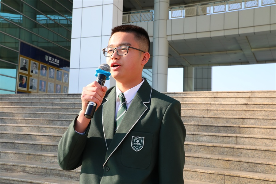 1677544581602110.jpg 10.初三(10)班史书诚.JPG