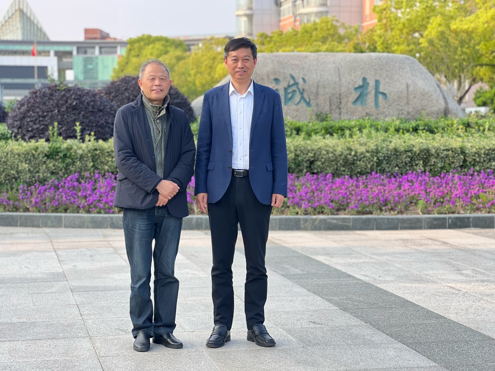 1682576442357998.jpg 1682576442357998.jpg