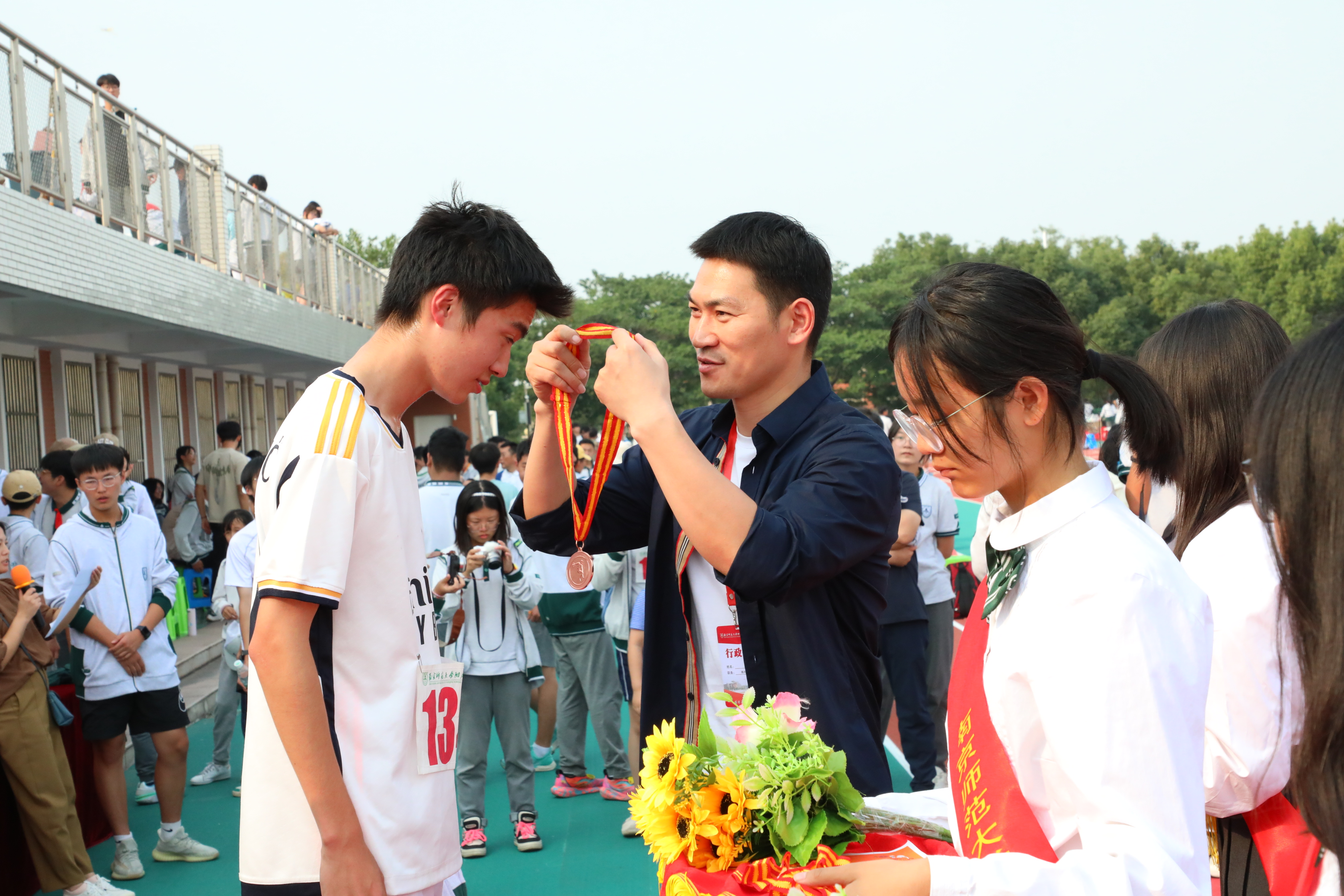 照片7.JPG