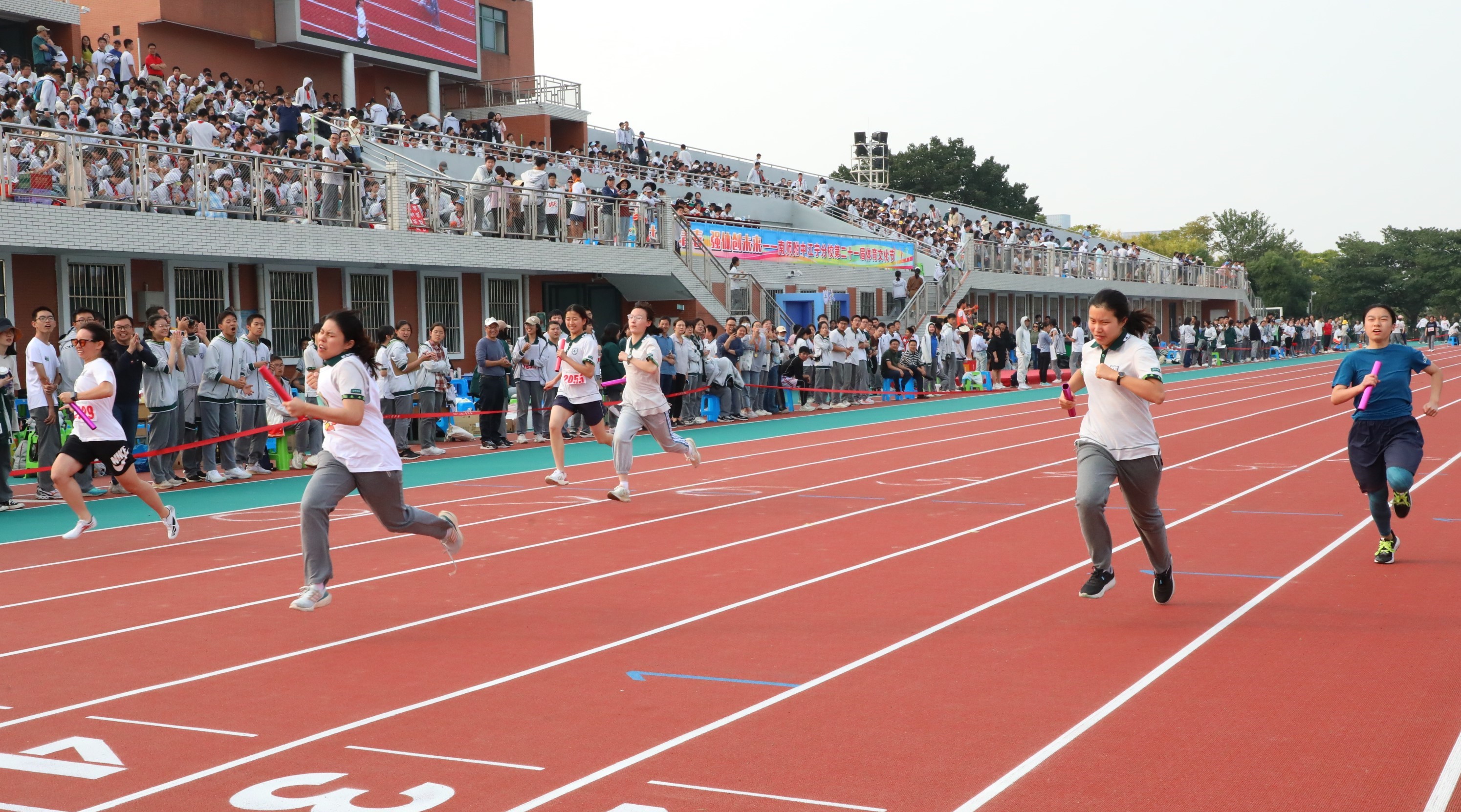 照片13.JPG