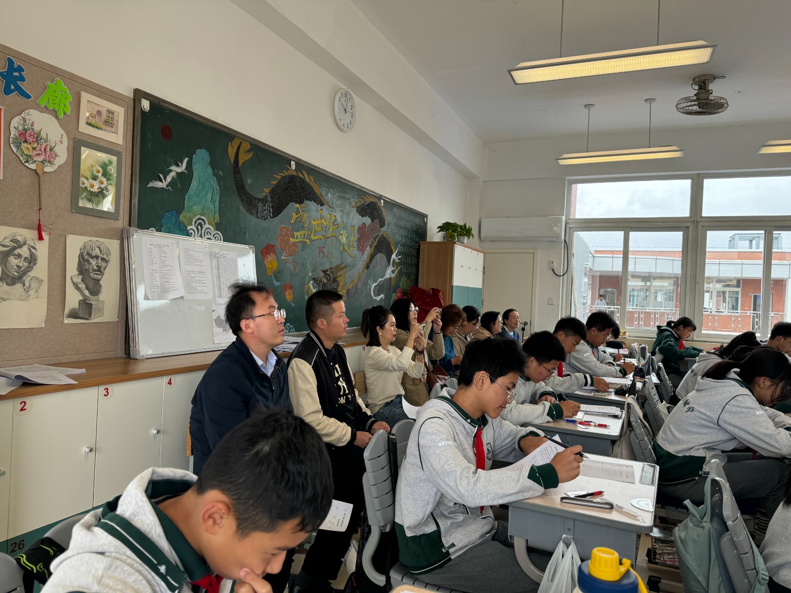 1730182033136306.jpg 1730182033136306.jpg