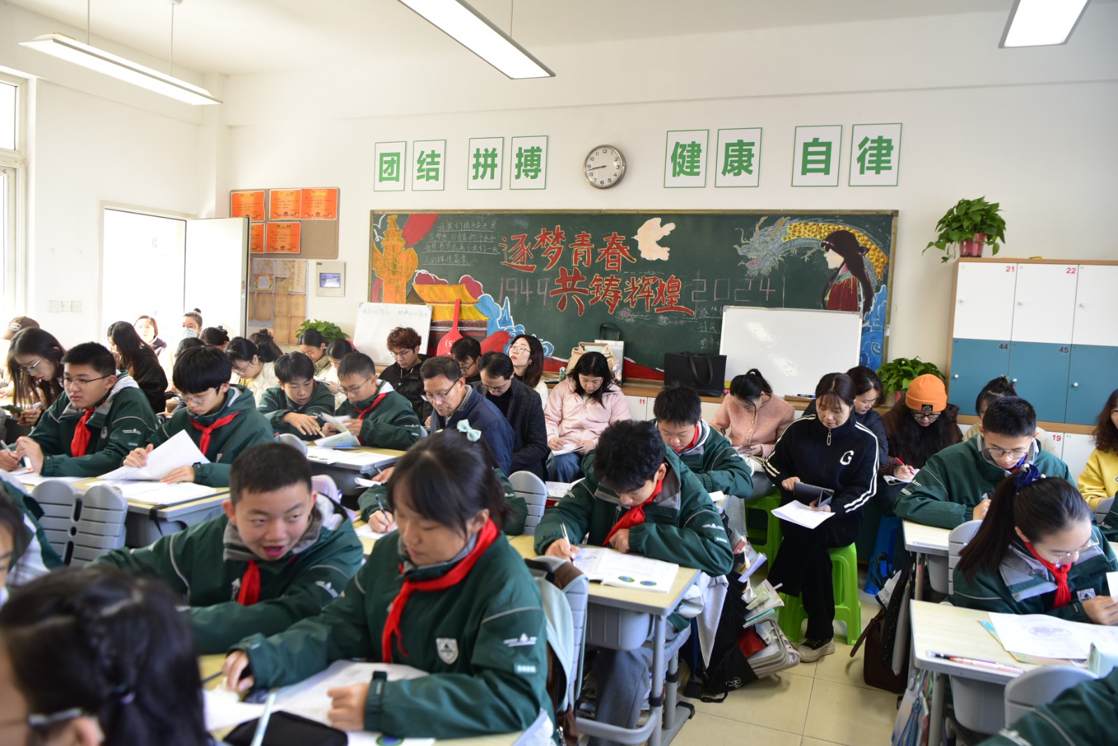 1732839548412942.jpg 1732839548412942.jpg