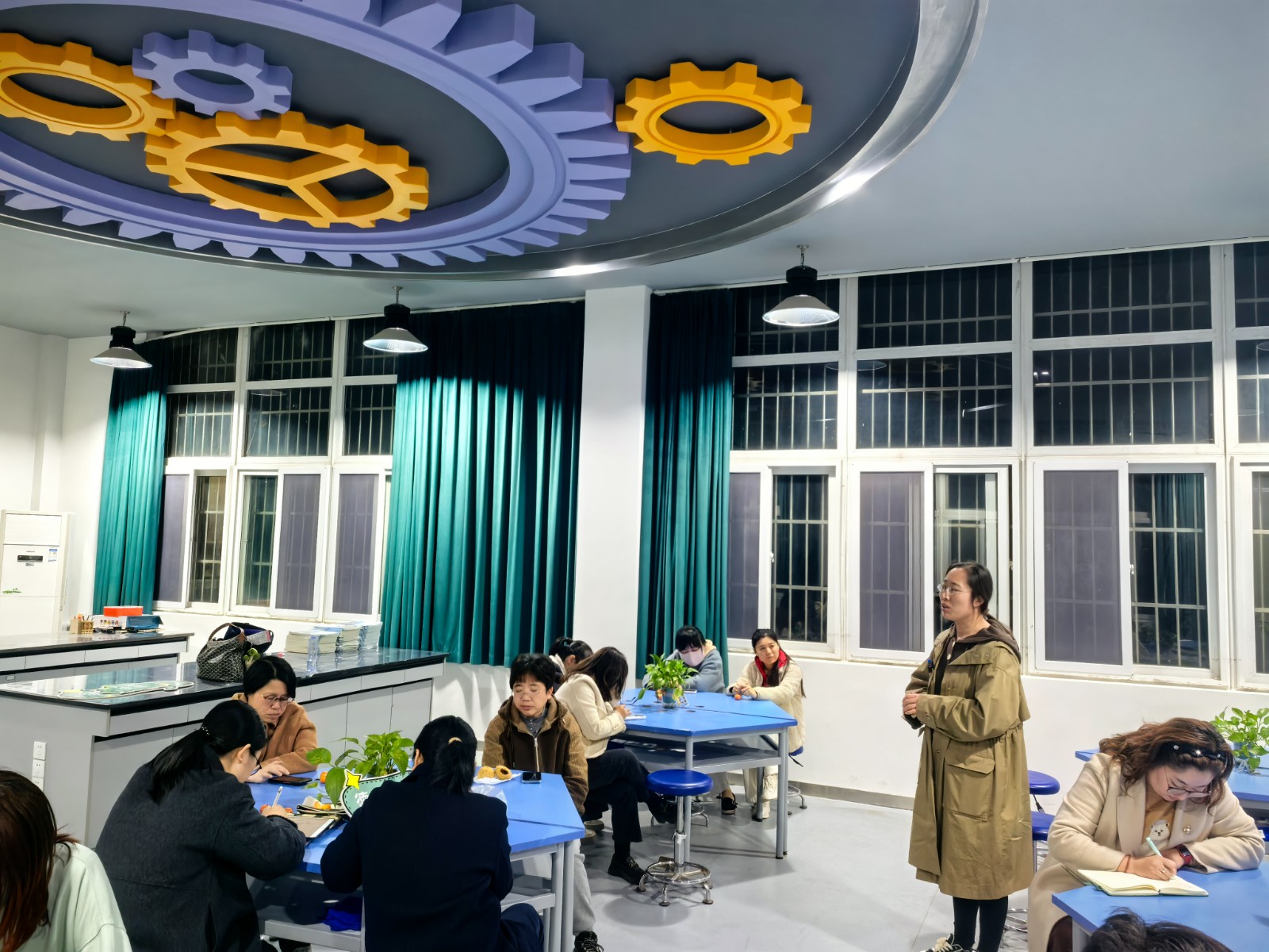 1744251047959793.jpg 1744251047959793.jpg