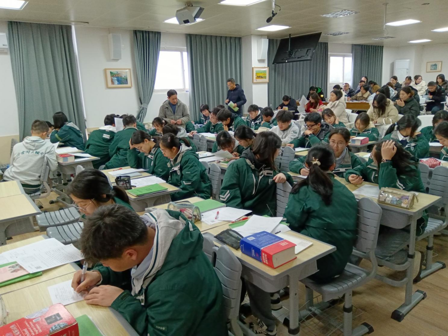 1744374373730644.png 图片3_副本.png