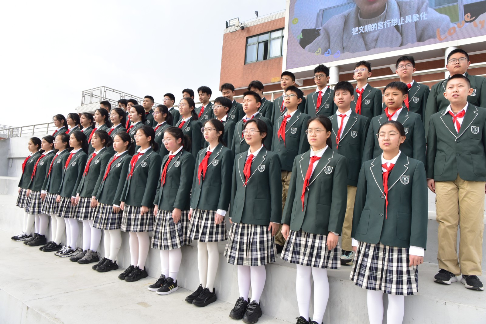 1744971597533348.jpg 1744971597533348.jpg