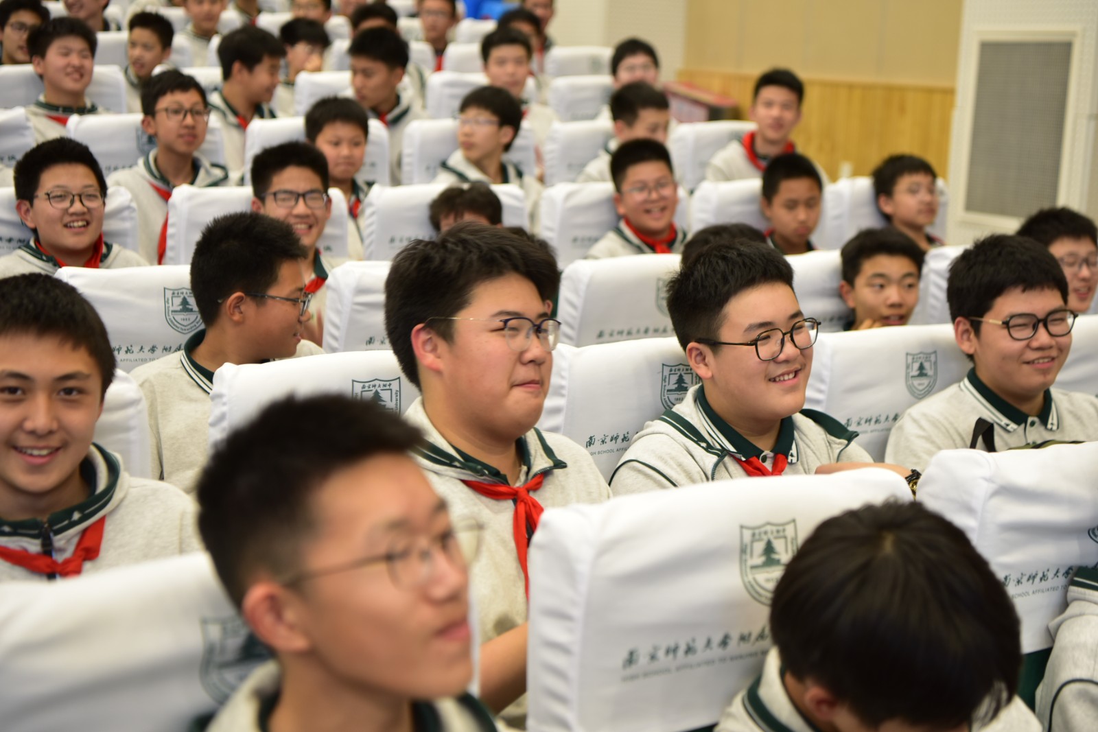 1745735502423588.jpg 1745735502423588.jpg