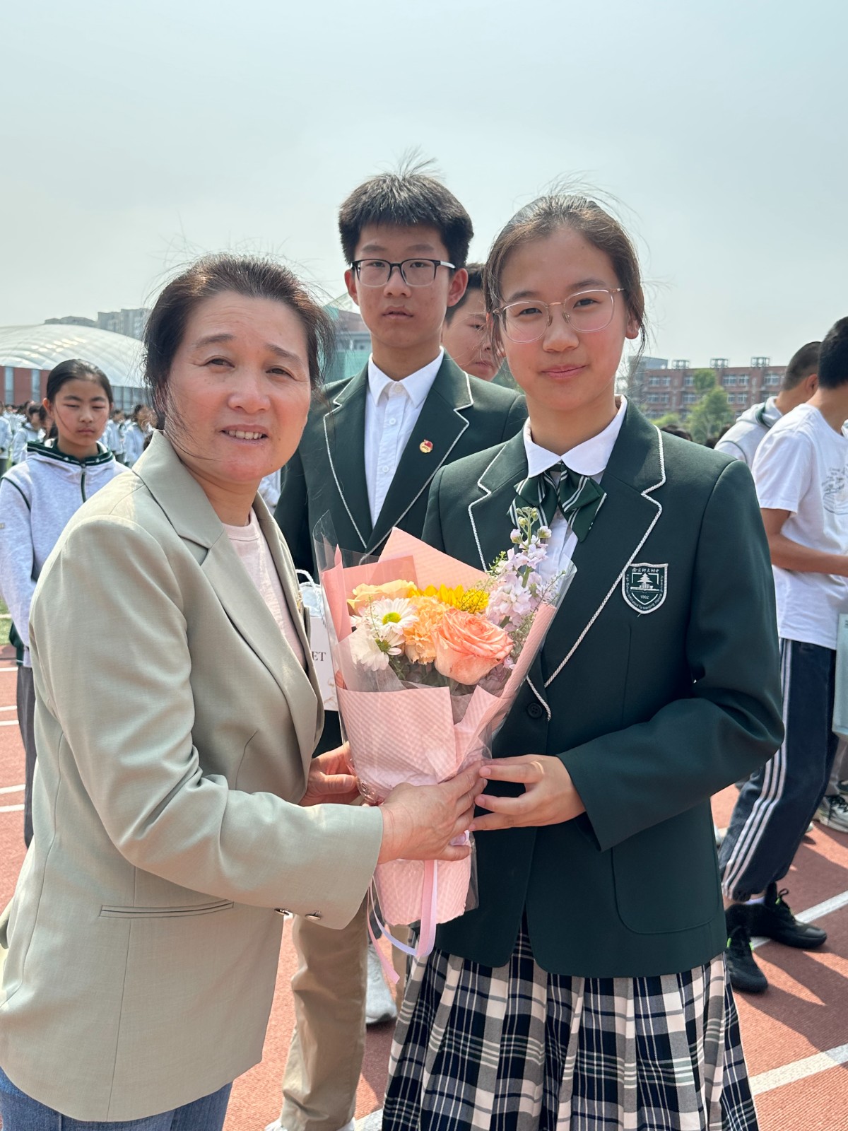 1747015845114912.jpg 1747015845114912.jpg