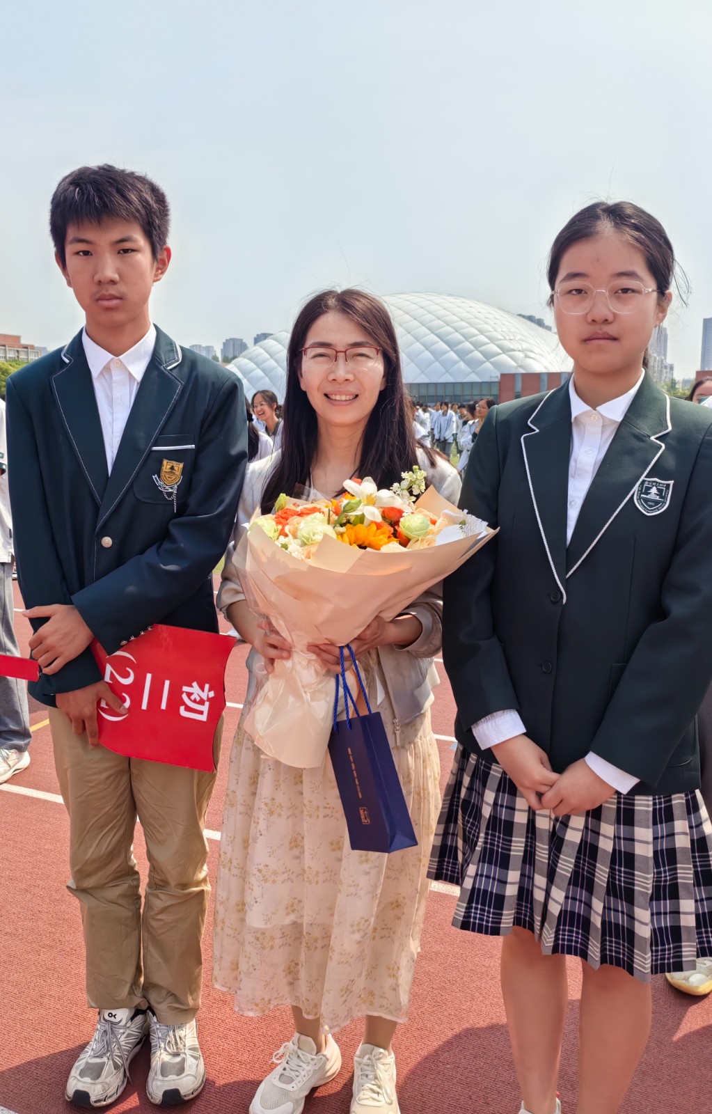 1747015851894379.jpg 1747015851894379.jpg