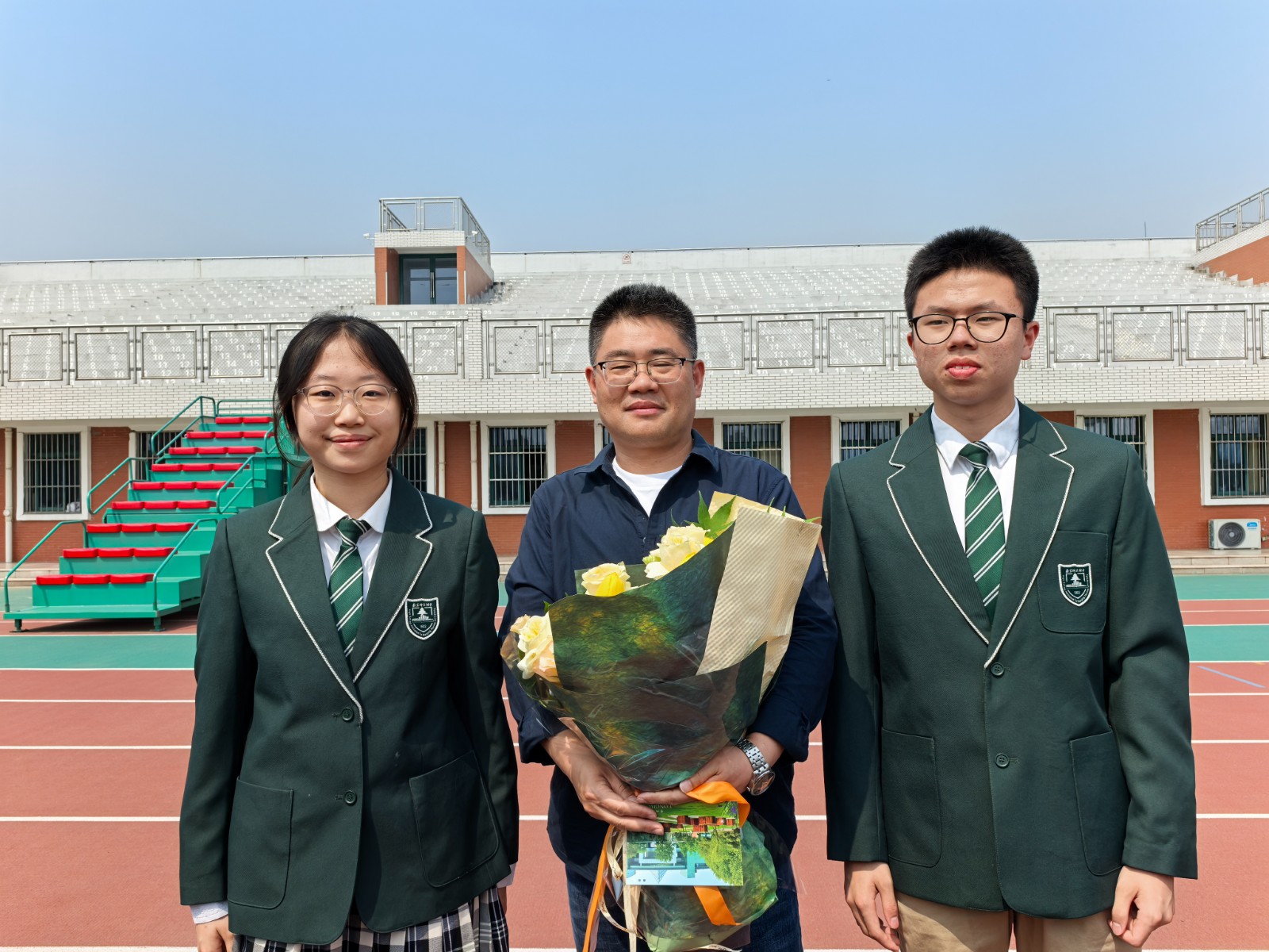 1747015852674966.jpg 1747015852674966.jpg