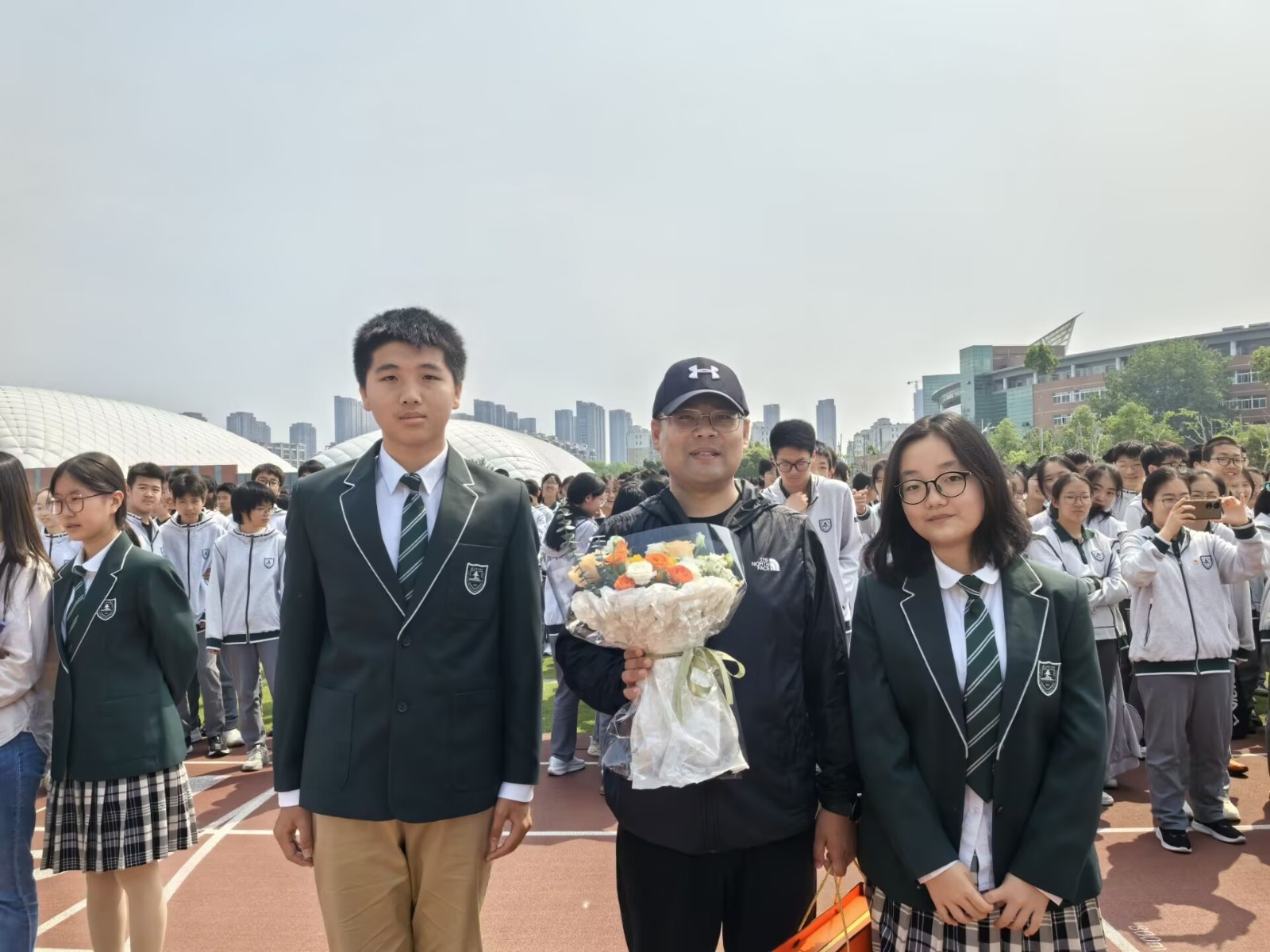 1747015853325231.jpg 1747015853325231.jpg