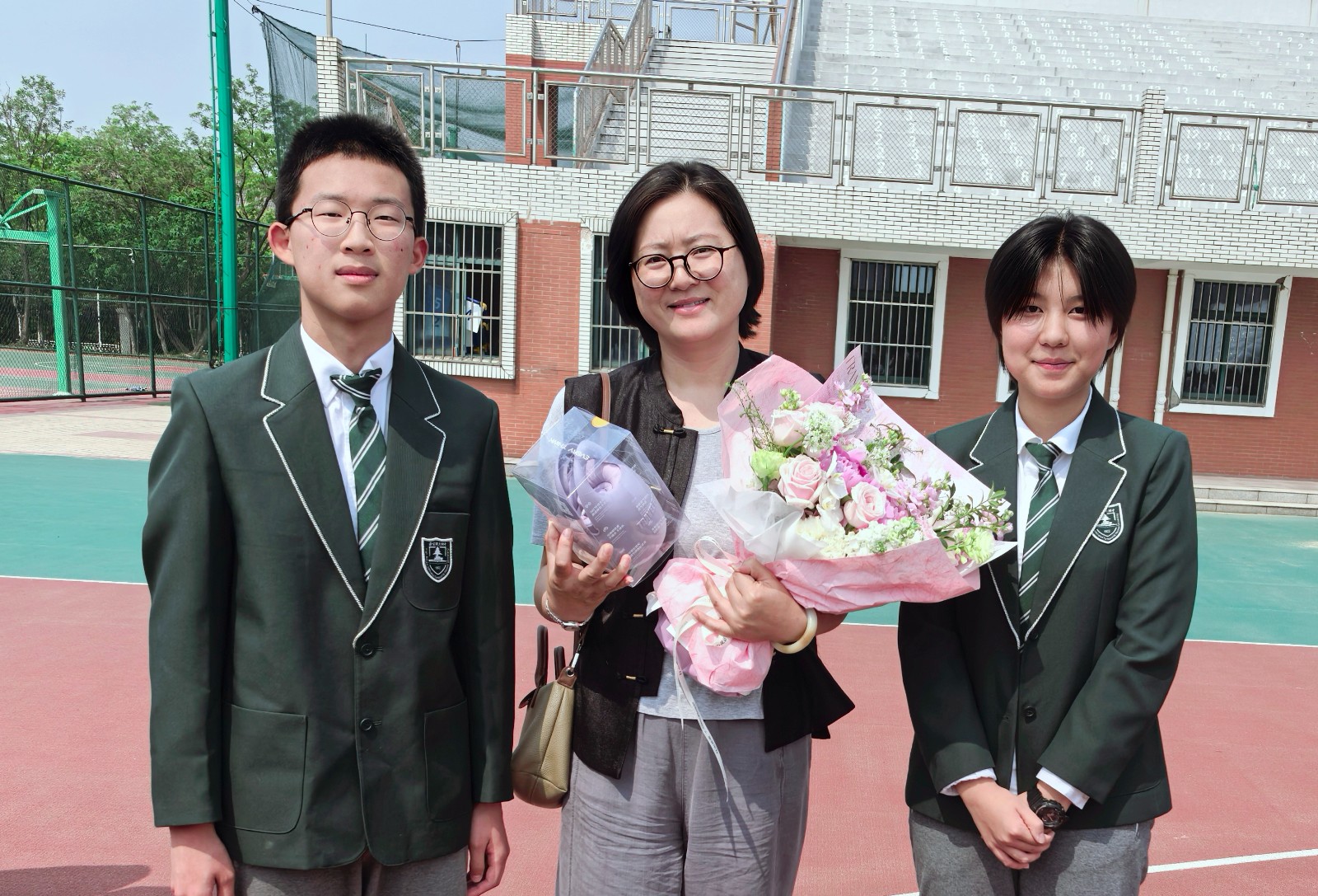 1747015855995356.jpg 1747015855995356.jpg