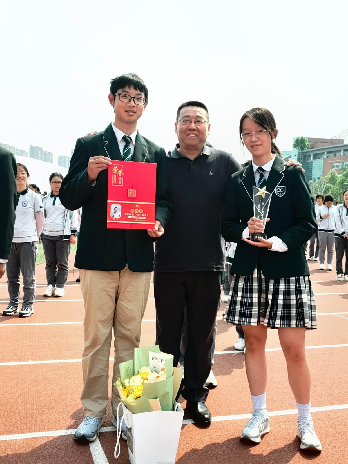 1747015856945796.jpg 1747015856945796.jpg