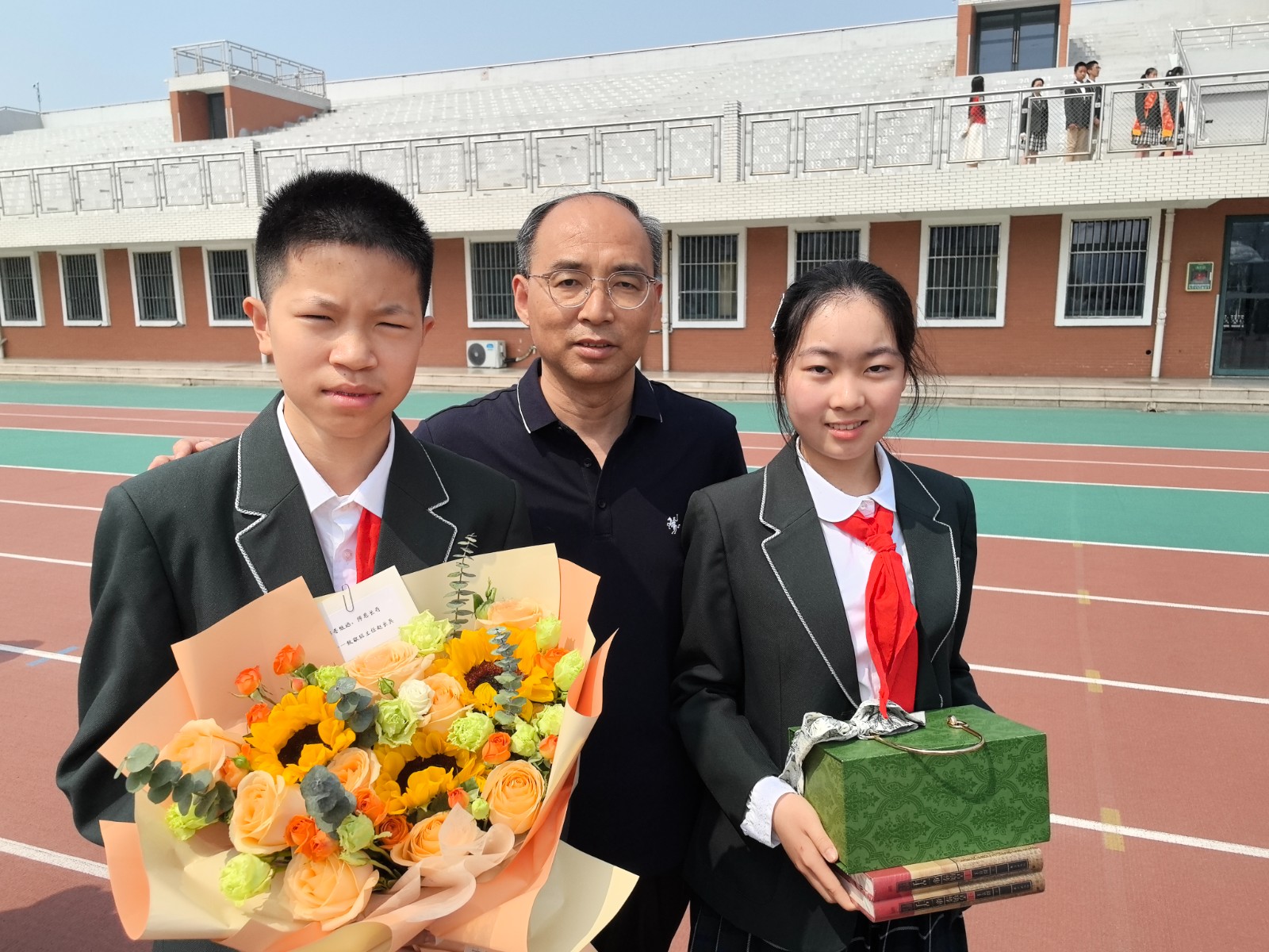 1747015861211714.jpg 1747015861211714.jpg