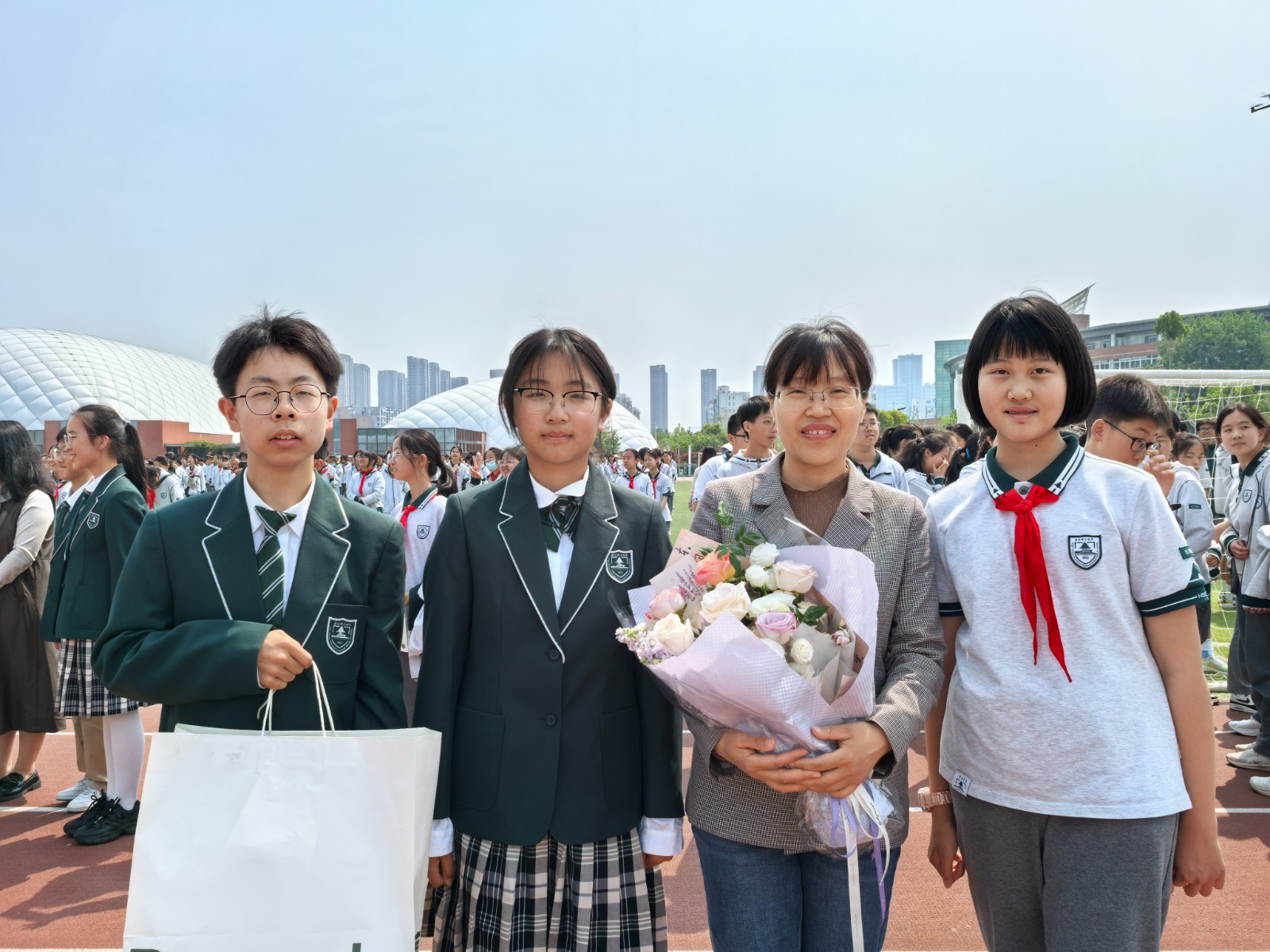 1747015862772614.jpg 1747015862772614.jpg