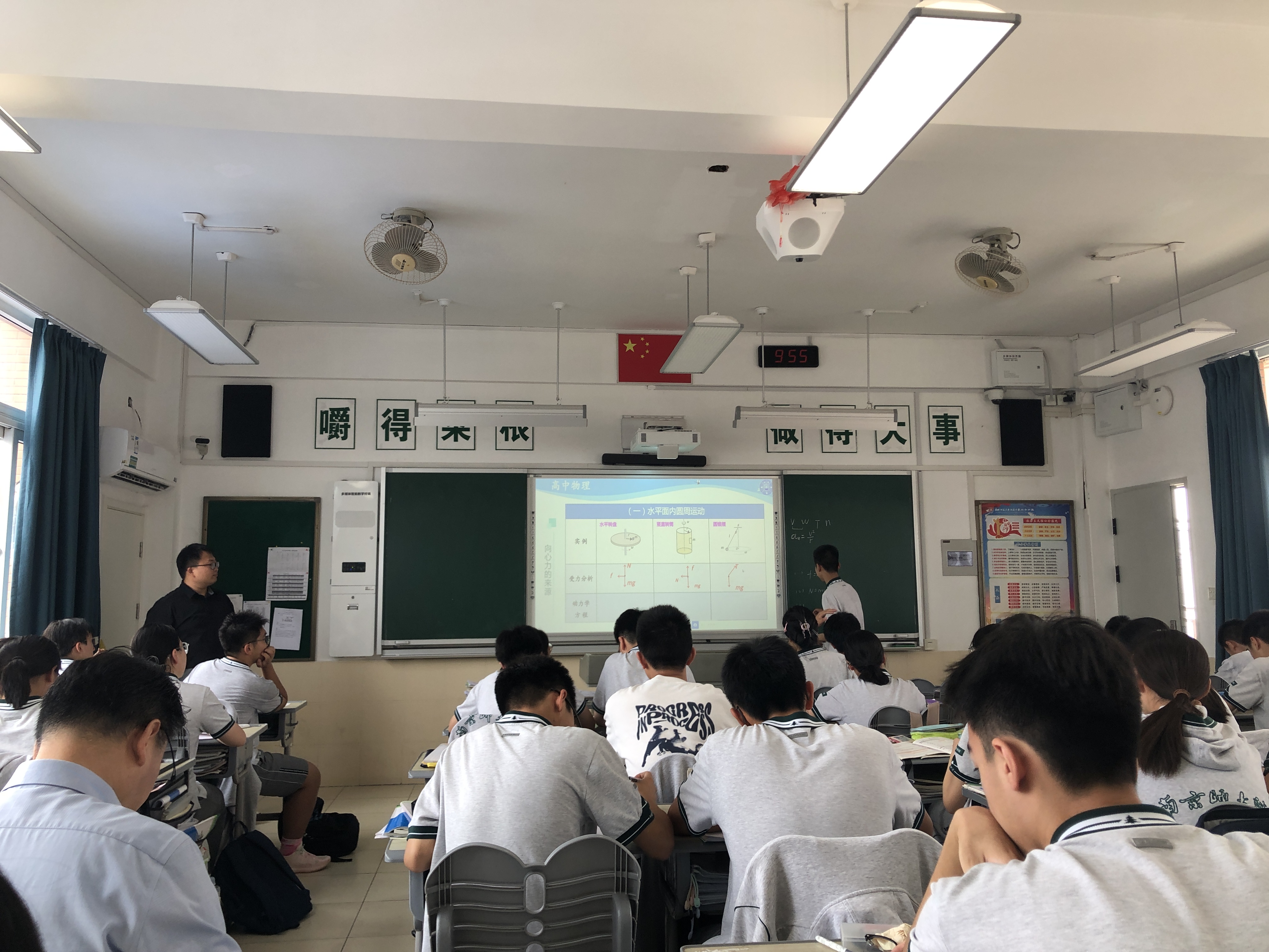 1749799286437419.png E111BCCAEDE28E4887228DA615E9FAD5.png