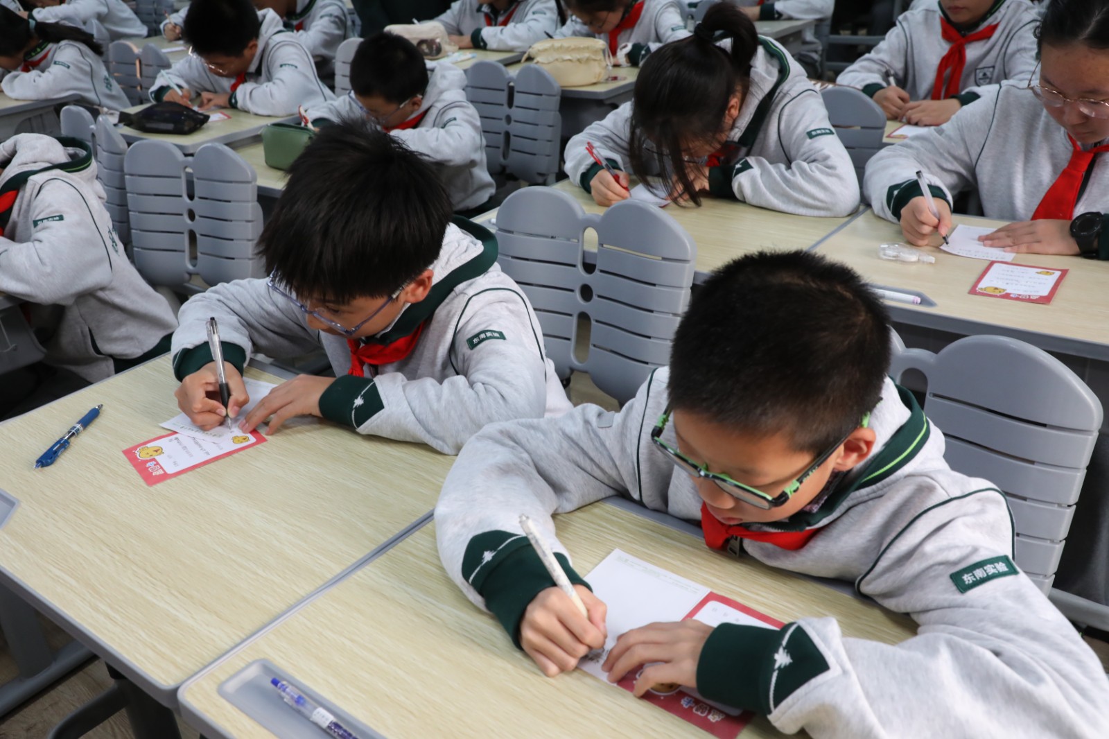 1762225859843570.jpg 1762225859843570.jpg